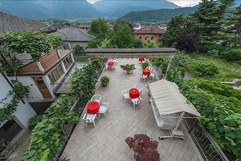 Albergo Antica Rosa Levico Terme Kültér fotó