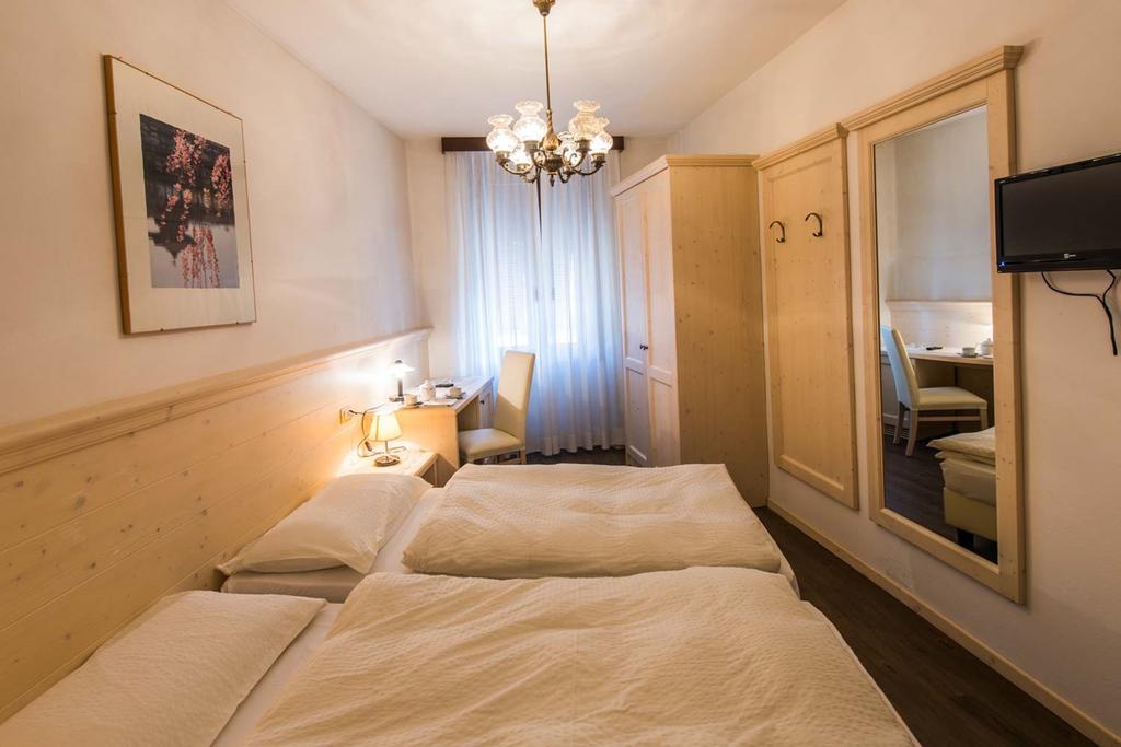 Albergo Antica Rosa Levico Terme Kültér fotó